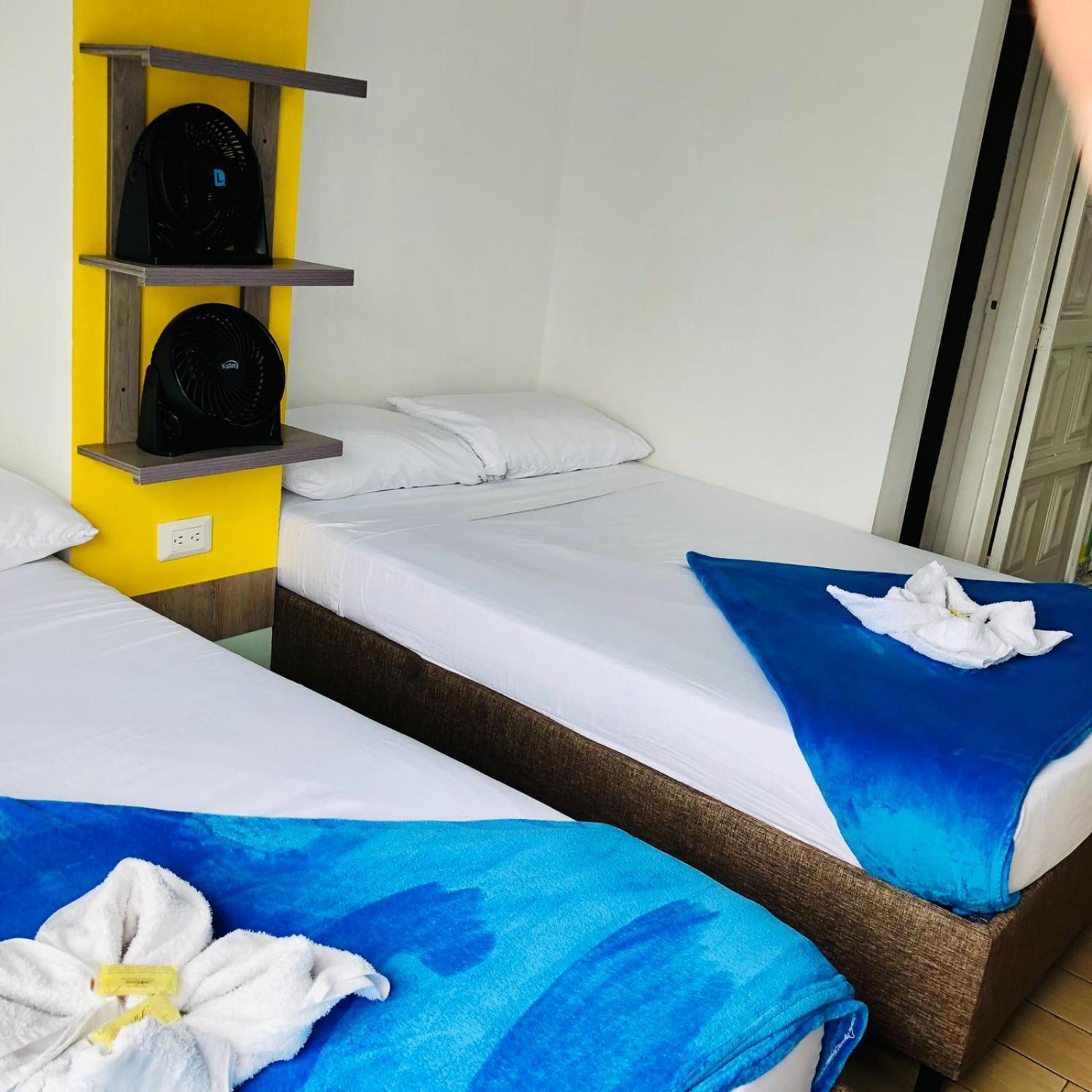 Hotel Cafe Color Армения Екстериор снимка